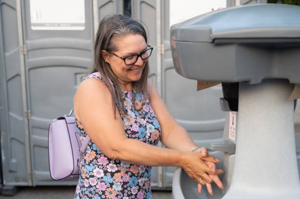 Best Porta potty rental near me  in Alvord, TX